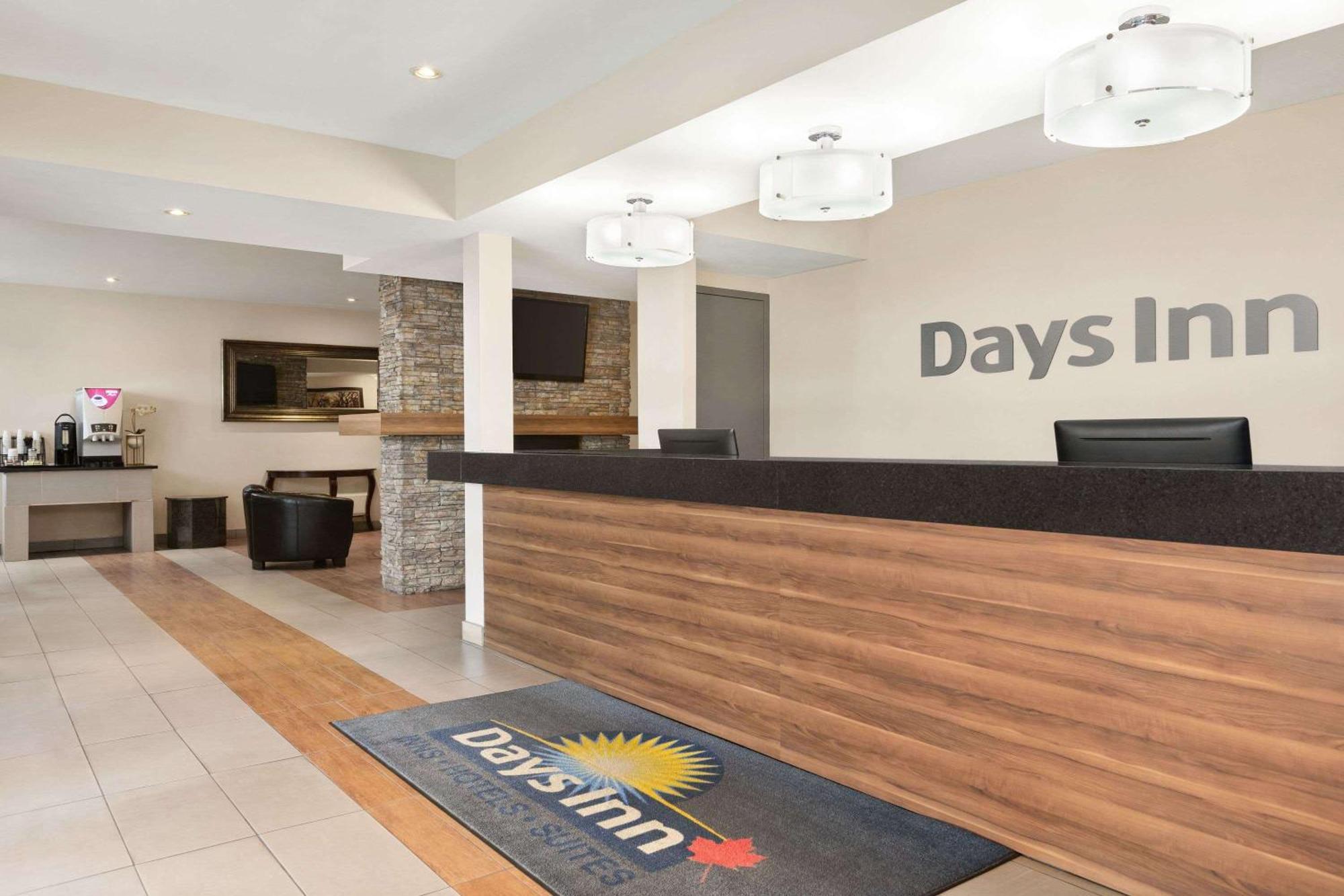 Days Inn By Wyndham Montreal East — Photos 3